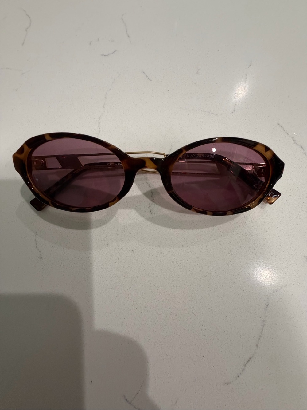 Le Specs Tortoiseshell Frame Sunglasses with brown